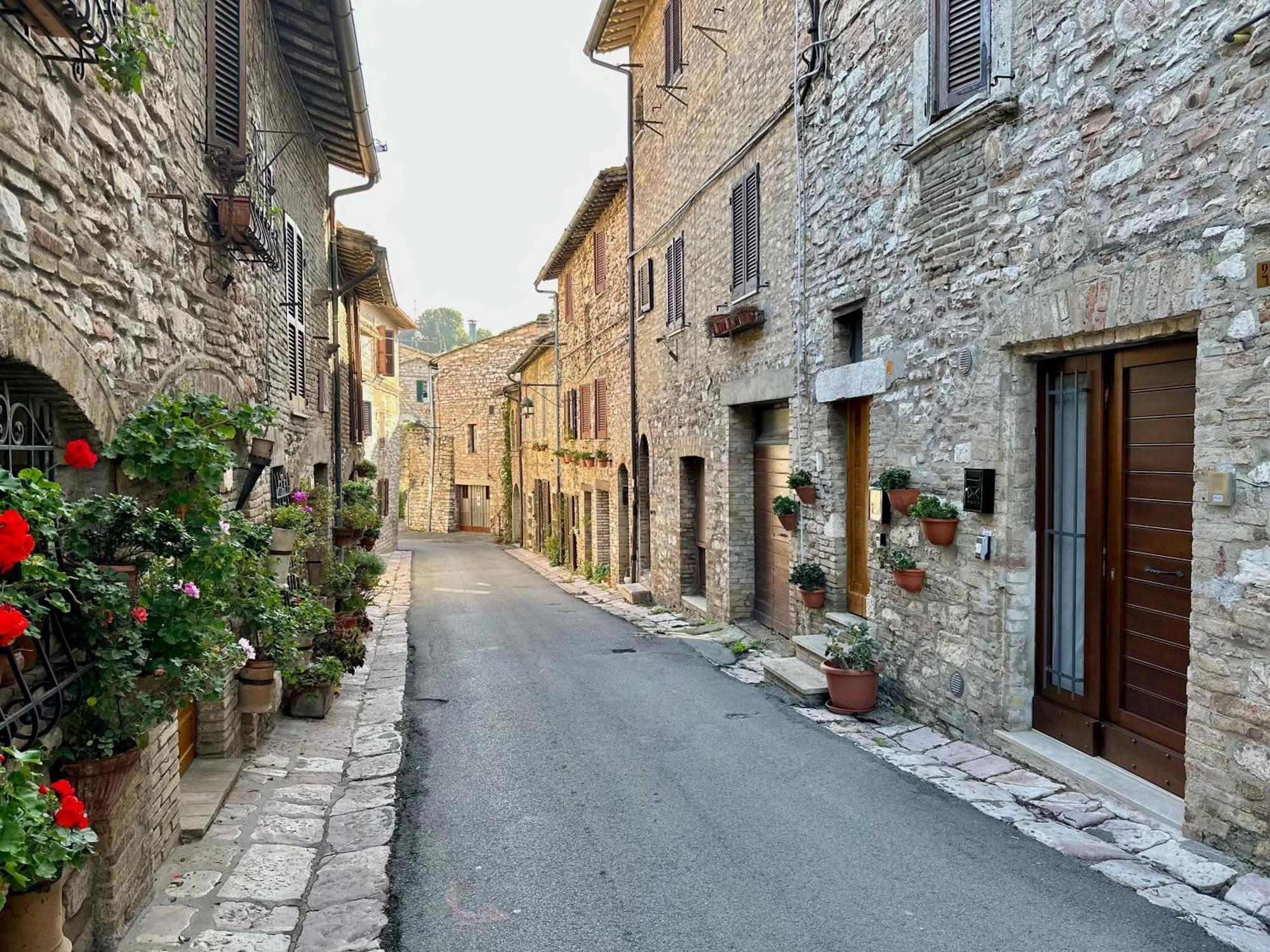 Appartamento La Perla Di Tamara-Assisi Blu Esterno foto